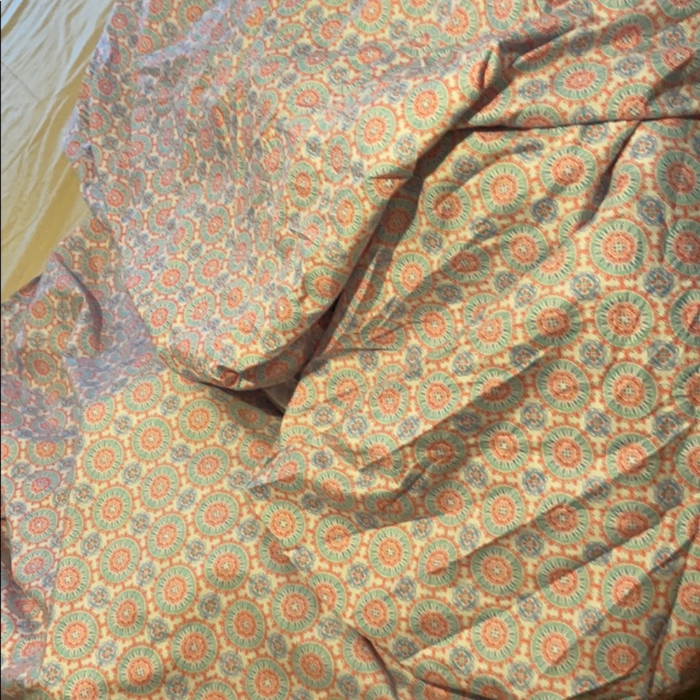 Twin XL Complete sheet set. Excellent condition